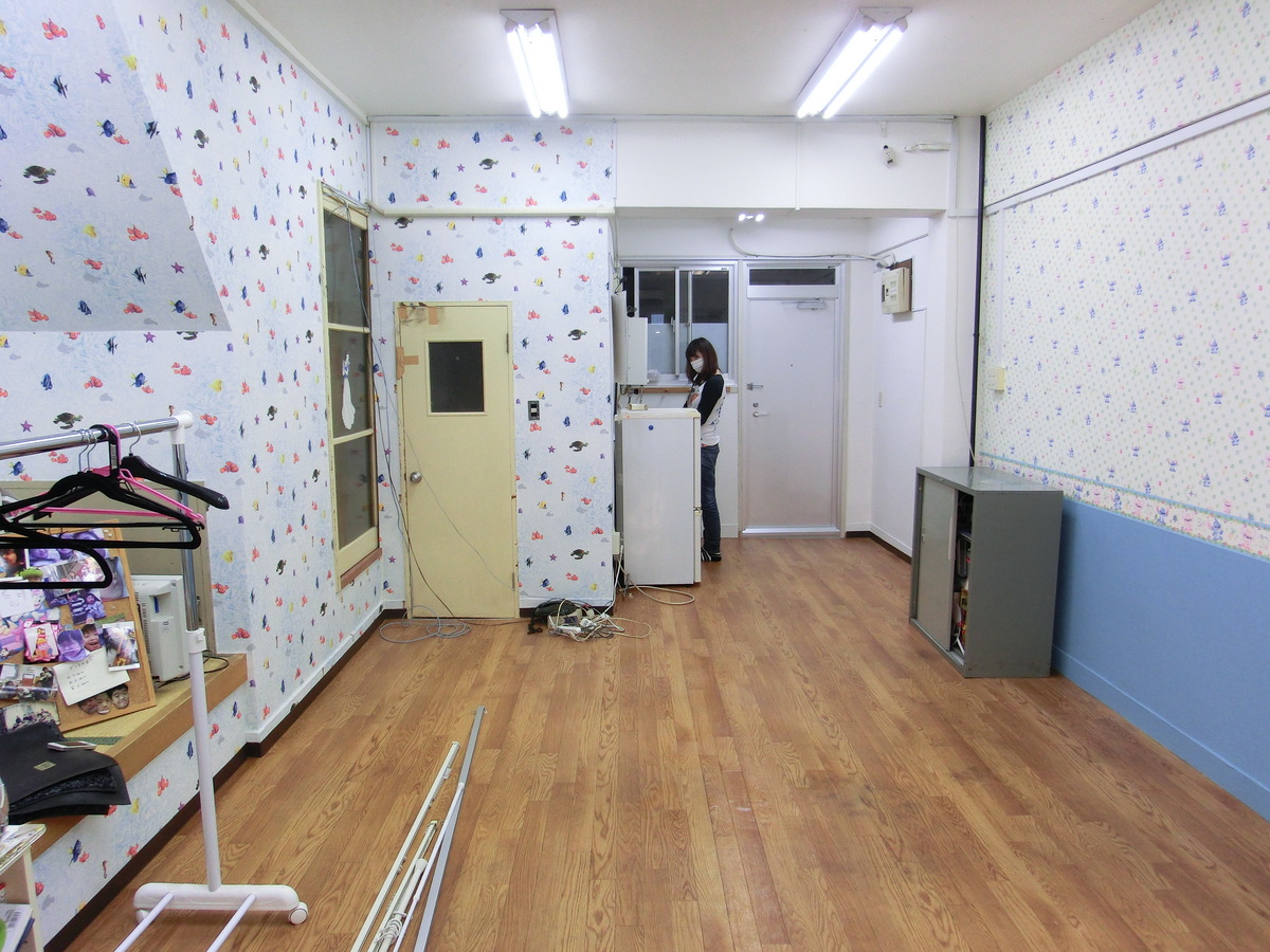 ティアラ スタッフブログ インテリアデコレーションティアラ 千葉県柏市を中心に室内装飾 内装工事 リフォーム 壁 床の張り替え お風呂 キッチン トイレ 水廻りなどお任せ下さい